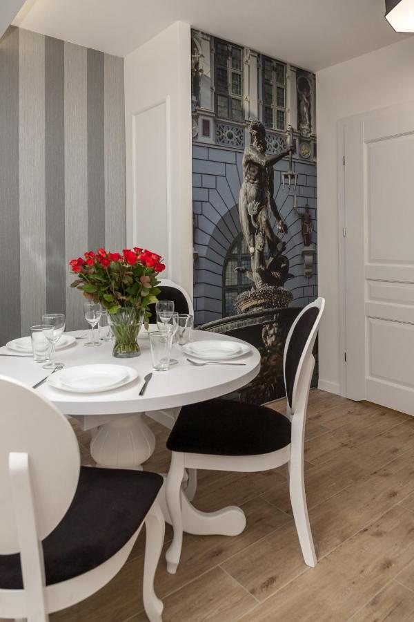 Apartamenty Gdansk Eu - Angielska Grobla Old Town Gdansk Sw Barbary 11 Dış mekan fotoğraf